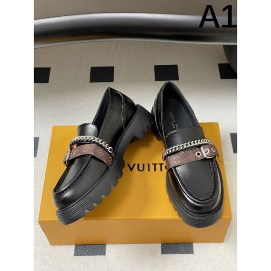 2025FW Women's Casual Shoes LOUIS VUITTON New trends that are easy to incorporate into your outfits