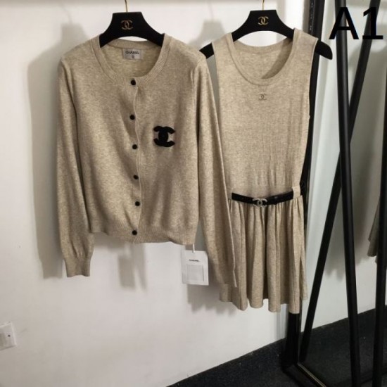 2025SS Top and Bottom Set CHANEL Latest Brand Newest Brand New Hot 2025SS Top and Bottom Set CHANEL Latest Brand Newest Brand New Hot
