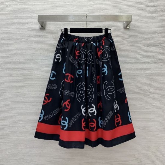 2025SS Long Skirt CHANEL Chanel Simple with excellent variety 2025SS Long Skirt CHANEL Chanel Simple with excellent variety
