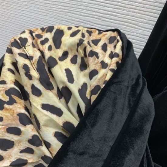 2025SS One Piece DOLCE & GABBANA Dolce & Gabbana Challenge the lowest price 2025SS One Piece DOLCE & GABBANA Dolce & Gabbana Challenge the lowest price