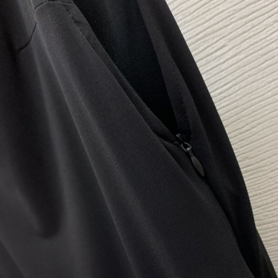 2025SS One Piece FENDI Fendi - Elegant, especially popular, sold out immediately 2025SS One Piece FENDI Fendi - Elegant, especially popular, sold out immediately