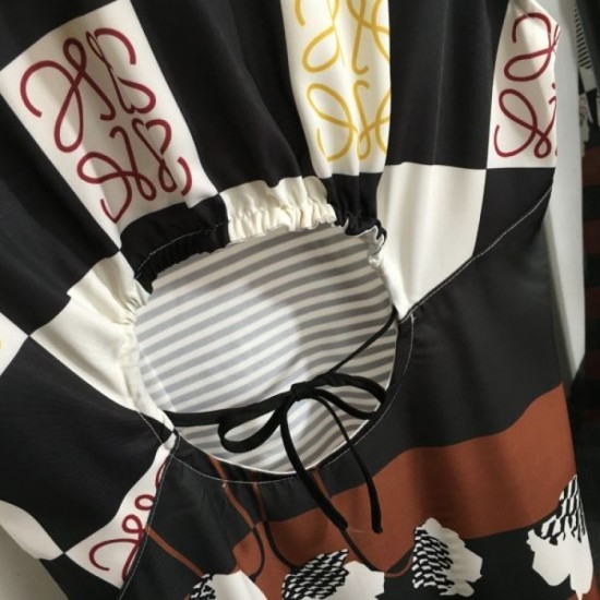 2025SS One Piece LOEWE A mature style is completed 2025SS One Piece LOEWE A mature style is completed