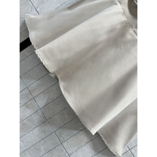 LOEWE One Piece 2025 Fall/Winter New Fall/Winter Limited Color Overseas Limited Model LOEWE One Piece 2025 Fall/Winter New Fall/Winter Limited Color Overseas Limited Model