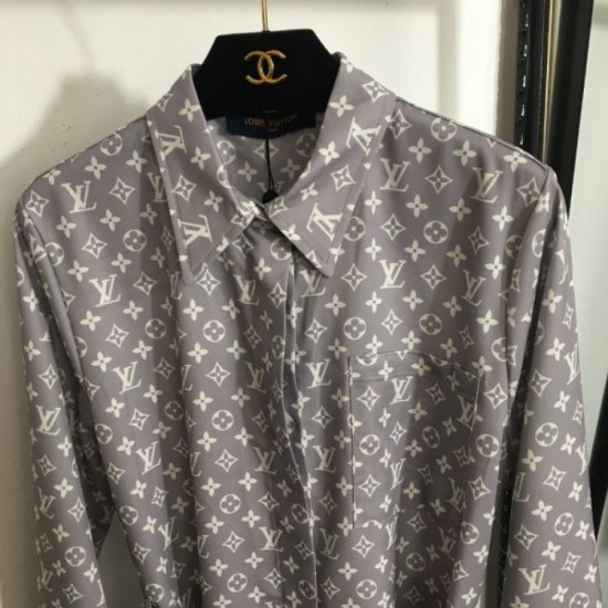 2025SS One Piece LOUIS VUITTON Louis Vuitton Customer Sale Great Price 2025SS One Piece LOUIS VUITTON Louis Vuitton Customer Sale Great Price