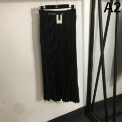 2025SS Pleated Skirt LOUIS VUITTON Louis Vuitton Overseas Limited Item