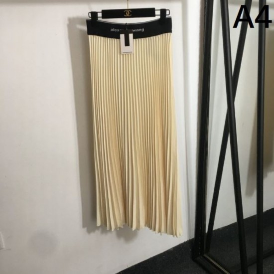 2025SS Pleated Skirt LOUIS VUITTON Louis Vuitton Overseas Limited Item 2025SS Pleated Skirt LOUIS VUITTON Louis Vuitton Overseas Limited Item