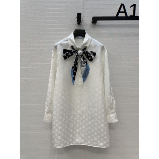 LOUIS VUITTON Dress 2025 Autumn/Winter New Popular Model with Many Users LOUIS VUITTON Dress 2025 Autumn/Winter New Popular Model with Many Users