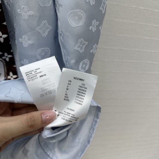 LOUIS VUITTON Dress 2025 Autumn/Winter New Popular Model with Many Users LOUIS VUITTON Dress 2025 Autumn/Winter New Popular Model with Many Users