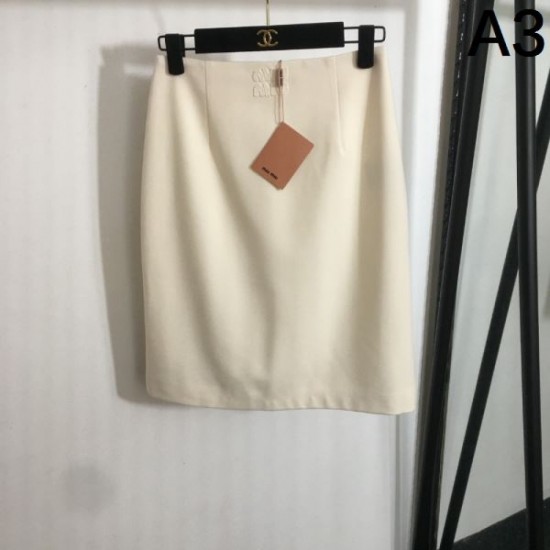 2025SS Skirt MIU MIU Miu Popular items are back in stock! 2025SS Skirt MIU MIU Miu Popular items are back in stock!