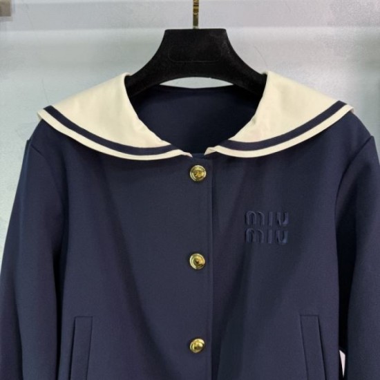 MIU MIU Setup New Fall/Winter 2025 Popular model with outstanding fashion sense MIU MIU Setup New Fall/Winter 2025 Popular model with outstanding fashion sense