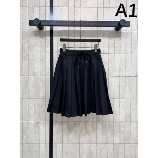 MIU MIU Pleated Skirt 2025 New Autumn/Winter Recommended as a perfect gift MIU MIU Pleated Skirt 2025 New Autumn/Winter Recommended as a perfect gift