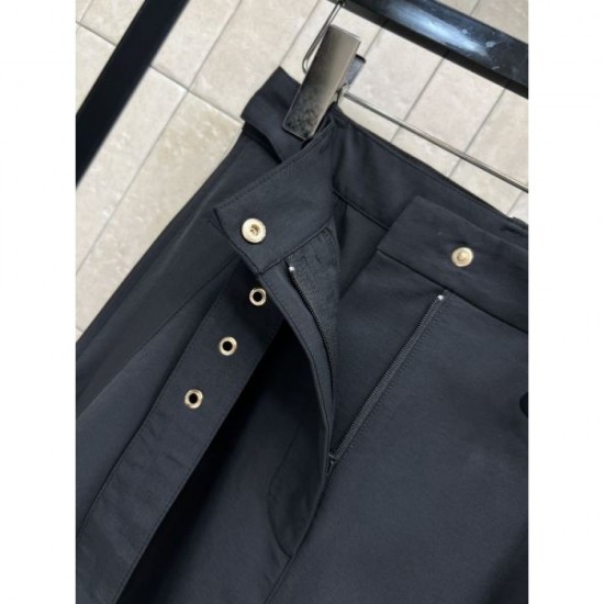 MIU MIU Pleated Skirt New Fall/Winter 2025 Popular brand item that you can see at a glance MIU MIU Pleated Skirt New Fall/Winter 2025 Popular brand item that you can see at a glance