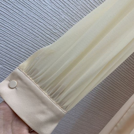 2025SS Dress VALENTINO Valentino Very popular limited color 2025SS Dress VALENTINO Valentino Very popular limited color