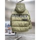 BALENCIAGA Fall/Winter 2025 Down Jacket Elegant and sophisticated winter style