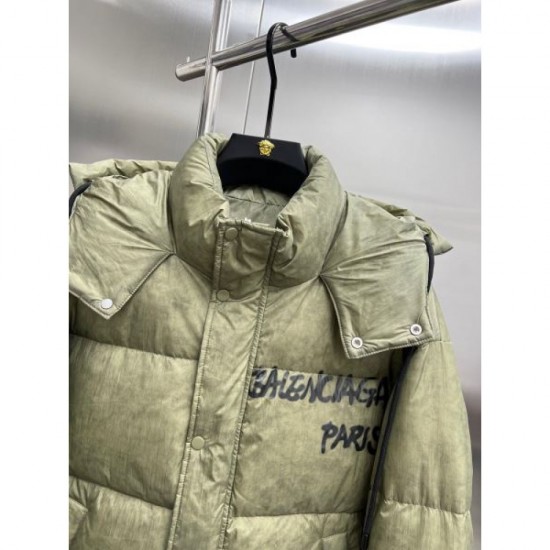 BALENCIAGA Fall/Winter 2025 Down Jacket Elegant and sophisticated winter style