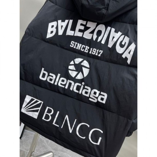 BALENCIAGA 2025 Fall/Winter Down Jacket Hot item not yet available in Japan