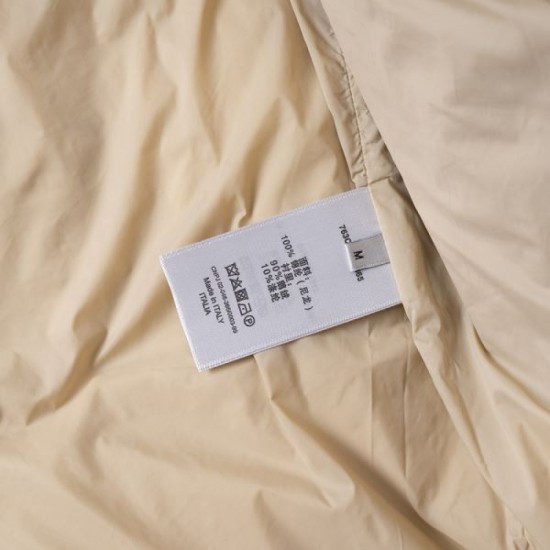 DIOR 2025 Autumn/Winter Down Jacket Colors not available in Japan now available DIOR 2025 Autumn/Winter Down Jacket Colors not available in Japan now available