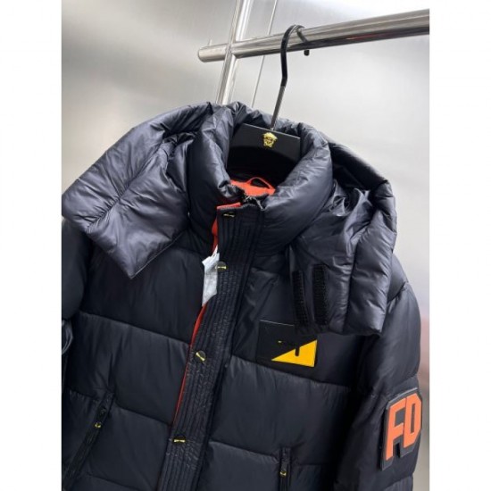 FENDI 2025 Fall/Winter Down Jacket Popular outerwear recommended for winter