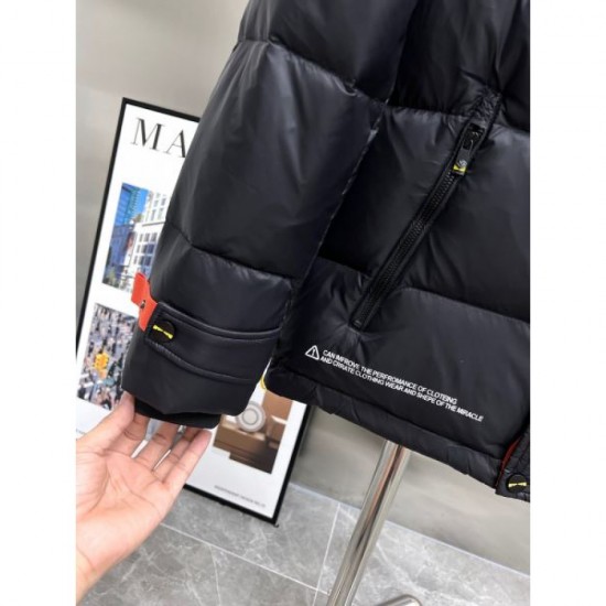 FENDI 2025 Fall/Winter Down Jacket Popular outerwear recommended for winter