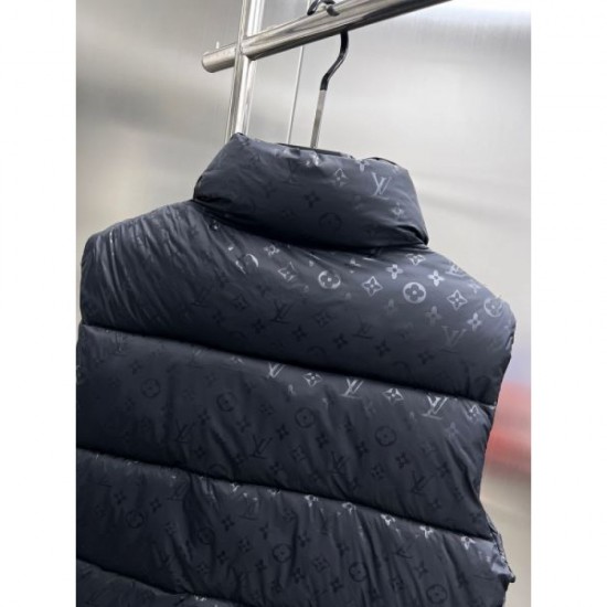 LOUIS VUITTON 2025 Fall/Winter Down Jacket New Limited Model First come, first served LOUIS VUITTON 2025 Fall/Winter Down Jacket New Limited Model First come, first served