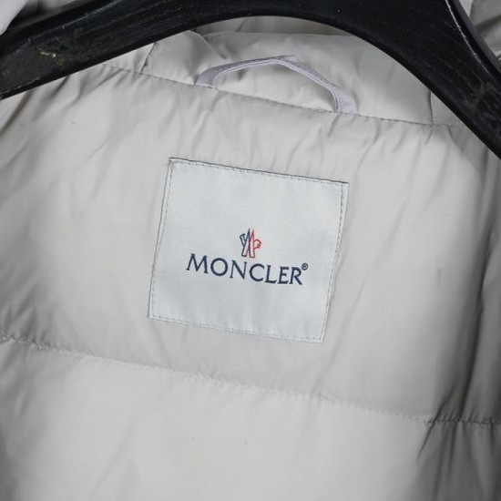 MONCLER 2025 Fall/Winter Down Jacket Super Rare Popular Sale Model