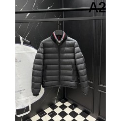 2025FW MONCLER Moncler A down jacket that will catch your attention even down to your feet