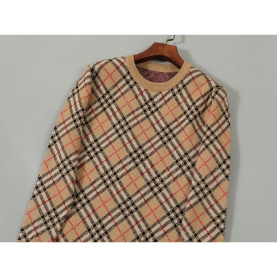 2025 Fall/Winter Sweater BURBERRY Burberry A popular new item with a vintage feel 2025 Fall/Winter Sweater BURBERRY Burberry A popular new item with a vintage feel
