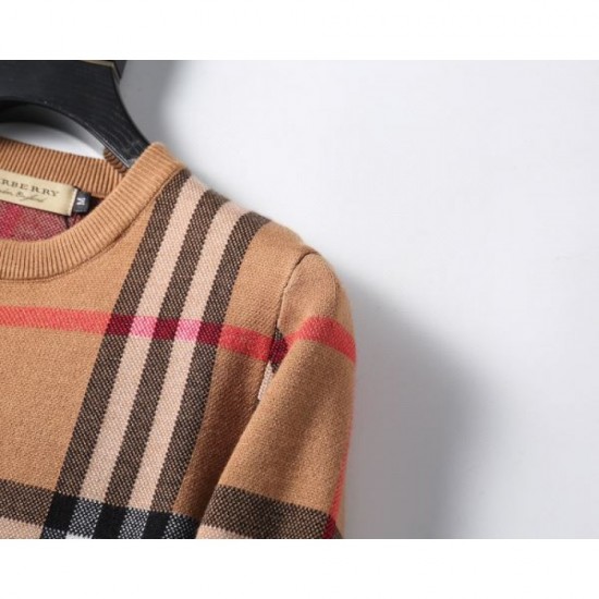 2025 Fall/Winter Sweater BURBERRY A classic and popular item that is not affected by trends 2025 Fall/Winter Sweater BURBERRY A classic and popular item that is not affected by trends