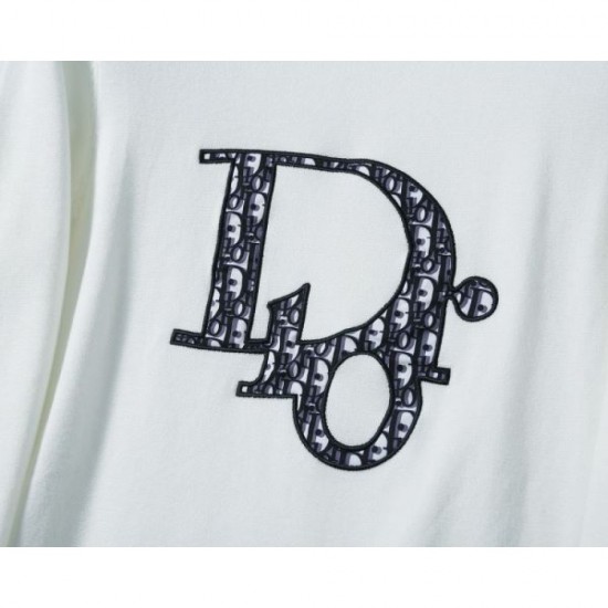 2025 Fall/Winter Sweater DIOR Dior A comfortable sweater that is comfortable to wear even in autumn 2025 Fall/Winter Sweater DIOR Dior A comfortable sweater that is comfortable to wear even in autumn