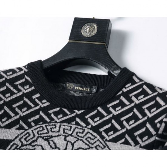 2025 Fall/Winter Sweater VERSACE Versace A very popular model with a trendy feel 2025 Fall/Winter Sweater VERSACE Versace A very popular model with a trendy feel