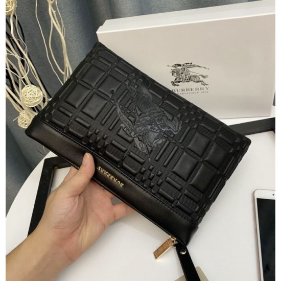 2025FW Clutch Bag BURBERRY Rare Limited Edition Hard to Obtain Luxury Bag 2025FW Clutch Bag BURBERRY Rare Limited Edition Hard to Obtain Luxury Bag