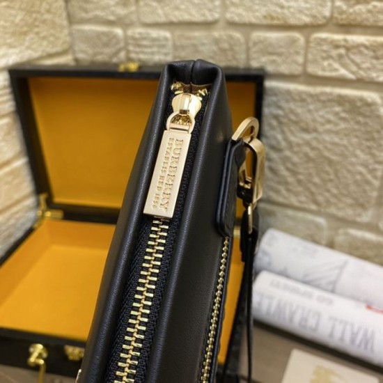 2025FW Clutch Bag BURBERRY Burberry Autumn/Winter Limited Great Value High Quality Clutch Bag 2025FW Clutch Bag BURBERRY Burberry Autumn/Winter Limited Great Value High Quality Clutch Bag