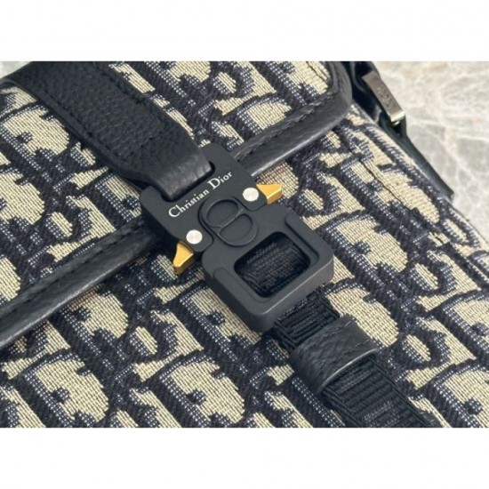 DIOR Shoulder Bag 2025SS This spring and summer's best item is now available DIOR Shoulder Bag 2025SS This spring and summer's best item is now available