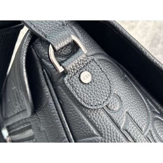 DIOR Shoulder Bag 2025SS A must-see item for fashionable people DIOR Shoulder Bag 2025SS A must-see item for fashionable people