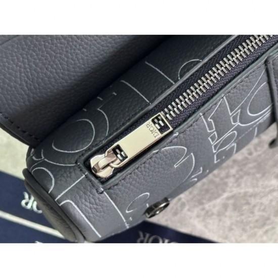 DIOR Shoulder Bag 2025SS Very popular back in stock! Get it now DIOR Shoulder Bag 2025SS Very popular back in stock! Get it now