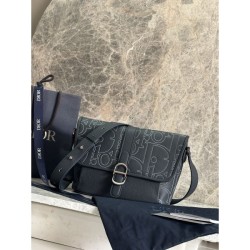 DIOR Shoulder Bag 2025SS Sold out in Japan! Limited quantity, highly anticipated items