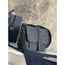 DIOR Shoulder Bag 2025SS Sold out in Japan! Limited quantity, highly anticipated items
