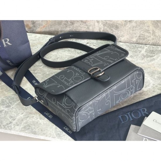 DIOR Shoulder Bag 2025SS Sold out in Japan! Limited quantity, highly anticipated items DIOR Shoulder Bag 2025SS Sold out in Japan! Limited quantity, highly anticipated items