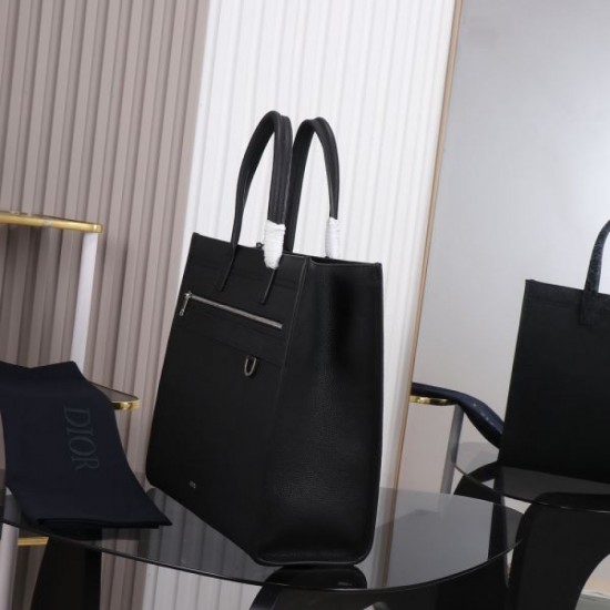 2025FW Briefcase DIOR Dior New Product Limited Edition A gorgeous design with a sense of luxury