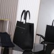 2025FW Briefcase DIOR Dior New Product Limited Edition A gorgeous design with a sense of luxury