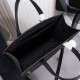 2025FW Briefcase DIOR Dior New Product Limited Edition A gorgeous design with a sense of luxury