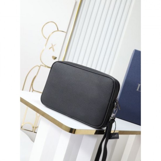 2025FW Clutch Bag DIOR Dior A hot topic in Japan - a new product with a great sense of trend 2025FW Clutch Bag DIOR Dior A hot topic in Japan - a new product with a great sense of trend