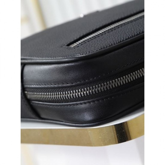 2025FW Clutch Bag DIOR Dior A hot topic in Japan - a new product with a great sense of trend 2025FW Clutch Bag DIOR Dior A hot topic in Japan - a new product with a great sense of trend