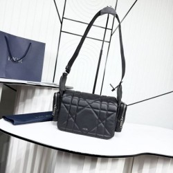 2025FW Shoulder Bag DIOR Dior The latest style full of charm, a must-see for adults