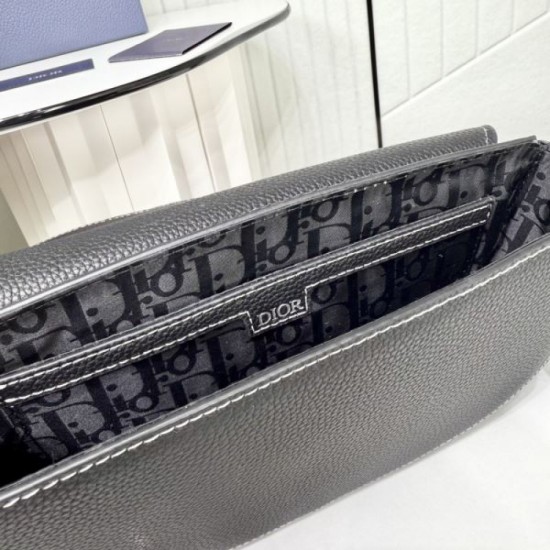 2025FW Shoulder Bag DIOR Dior Autumn/Winter Limited Edition A very popular new bag that is sure to be short on stock 2025FW Shoulder Bag DIOR Dior Autumn/Winter Limited Edition A very popular new bag that is sure to be short on stock