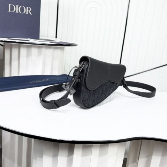 2025FW Shoulder Bag DIOR Dior A luxurious bag with great popularity 2025FW Shoulder Bag DIOR Dior A luxurious bag with great popularity