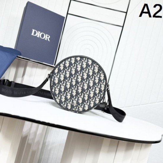 2025FW Shoulder Bag DIOR Dior Superior New Items that are a hot topic every season 2025FW Shoulder Bag DIOR Dior Superior New Items that are a hot topic every season