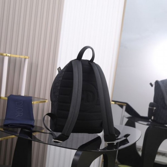2025FW Backpack DIOR Dior Fall/Winter New Arrival Popular model that will be very useful in the coming season 2025FW Backpack DIOR Dior Fall/Winter New Arrival Popular model that will be very useful in the coming season