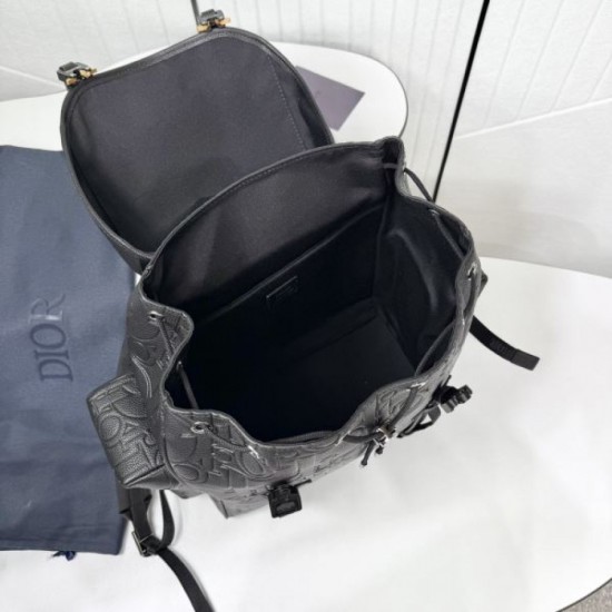 2025FW Backpack DIOR Dior Perfect for a refreshing and sophisticated autumn/winter style 2025FW Backpack DIOR Dior Perfect for a refreshing and sophisticated autumn/winter style