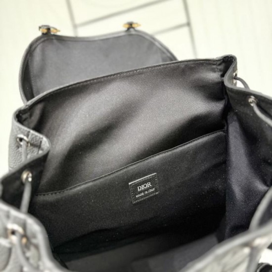 2025FW Backpack DIOR Dior Perfect for a refreshing and sophisticated autumn/winter style 2025FW Backpack DIOR Dior Perfect for a refreshing and sophisticated autumn/winter style